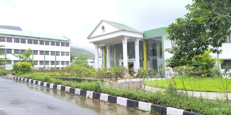 Bramha Valley College